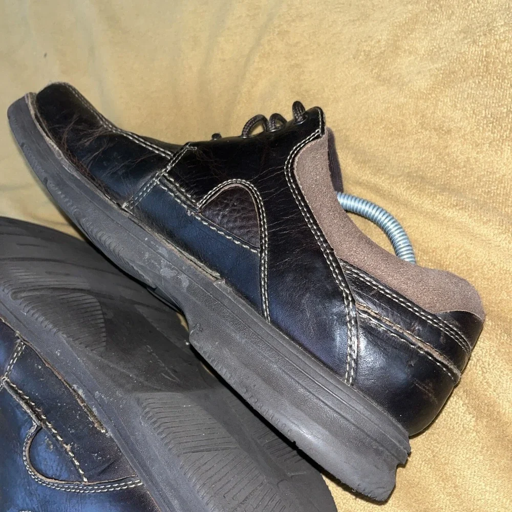 Clarks Men's‎ Size 11 Casual Lace-Up Shoes Leather Brown Work Dress Shoe Office